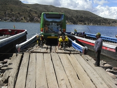 Fähre in Tiquina am Titicacasee - Bolivien